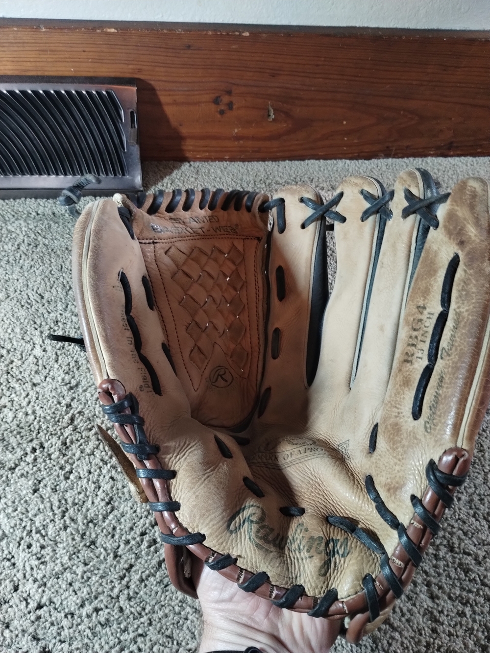 Rawlings RBG4 13" Baseball Glove RHT Game Ready